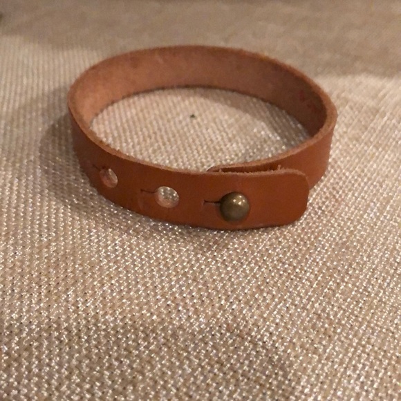 Revolt leather bracelet Sundance Film Festival - Picture 4 of 7